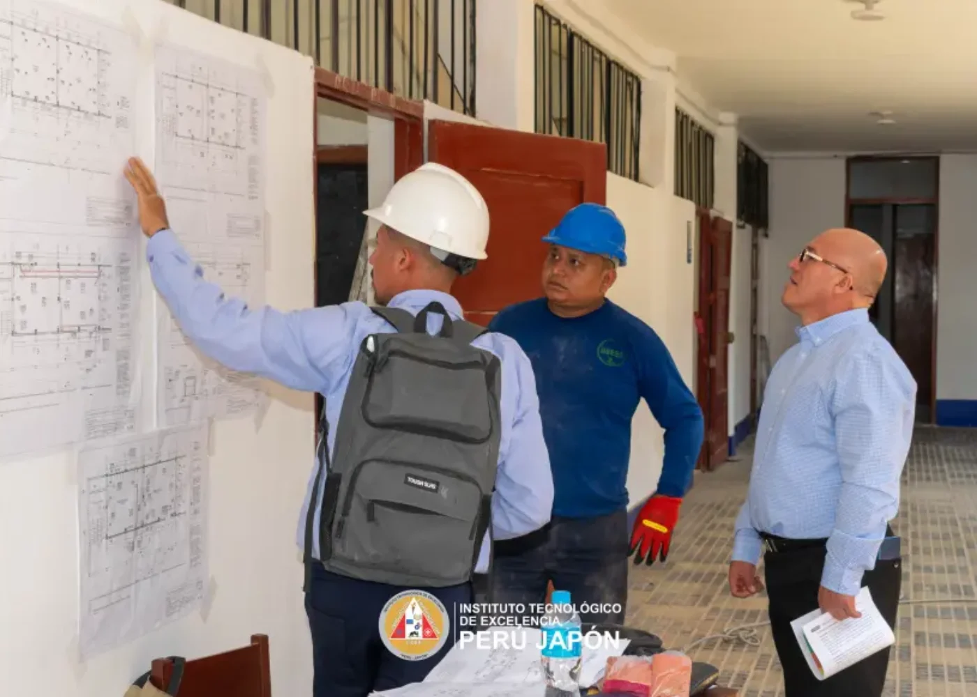 AVANZA LA REMODELACIÓN DE AMBIENTES PARA EL NUEVO LABORATORIO DEL PROGRAMA DE ESTUDIOS DE ENFERMERÍA TÉCNICA