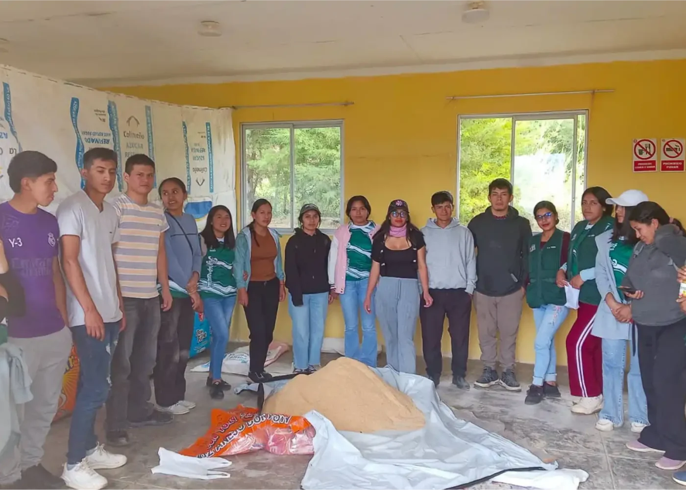 Estudiantes de Producción Agropecuaria desarrollan proyecto didáctico de crianza de codornices con enfoque en investigación aplicada