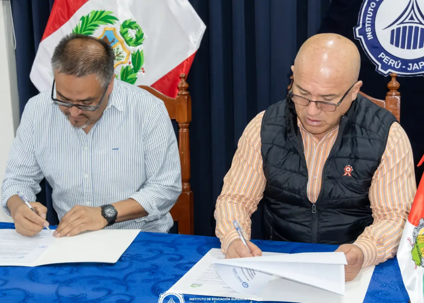 Instituto de Excelencia Perú Japón firma convenio con AIRWIZ Perú para fortalecer la formación en entornos laborales reales